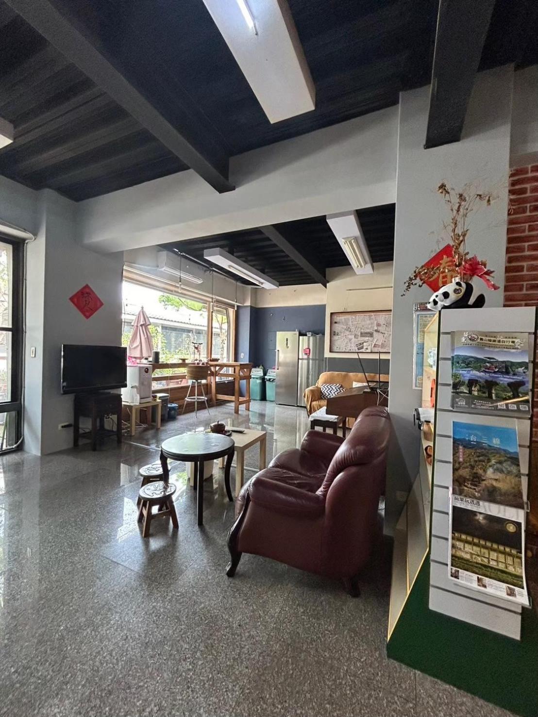 Miaoli Sanyi Travelling Homestay Exterior foto