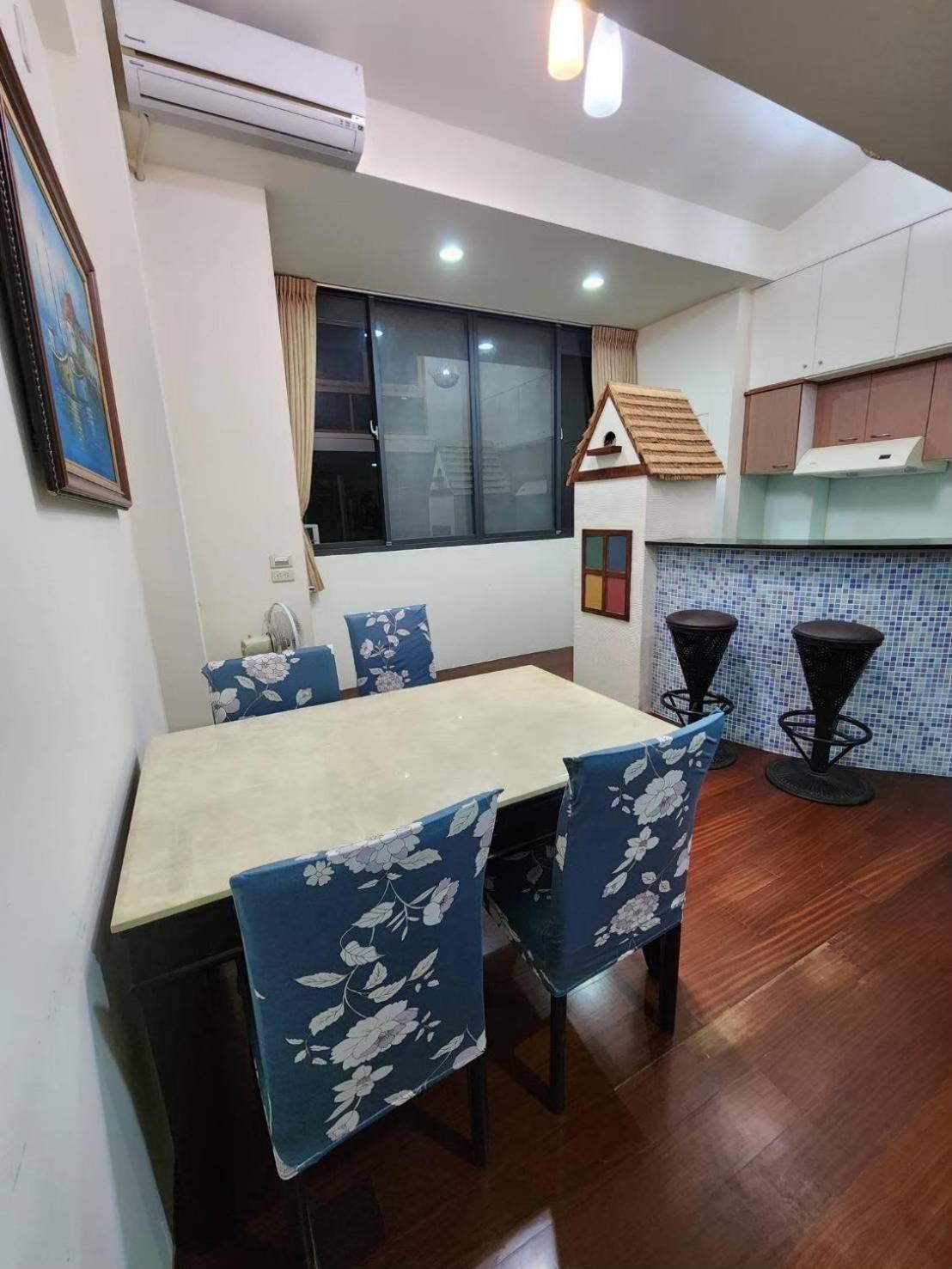 Miaoli Sanyi Travelling Homestay Exterior foto